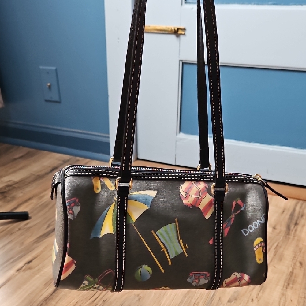 Dooney & Bourke Black Multicolor Summer Style Shoulder Bag - Picture 5 of 15